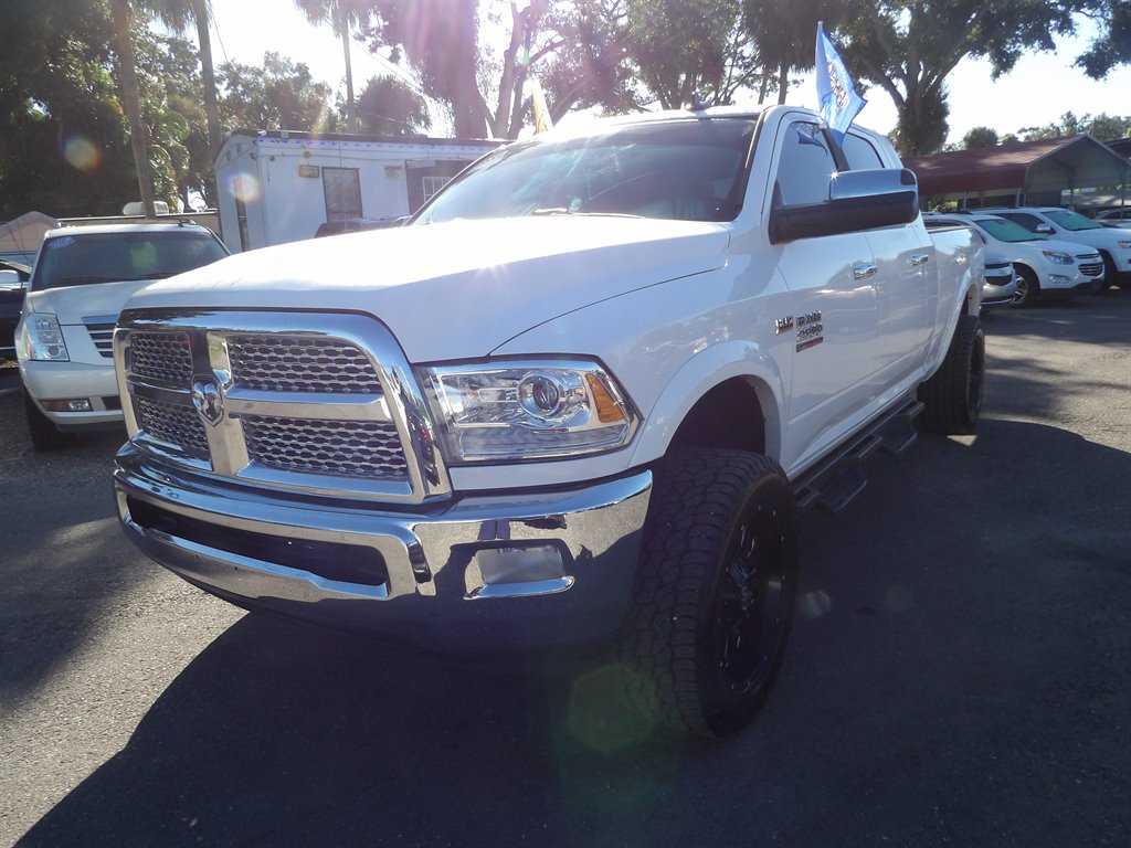 2014 RAM Ram 2500 Pickup Laramie's photo