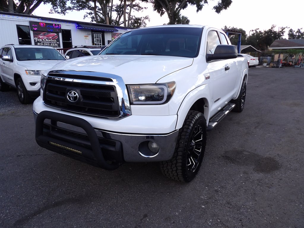 2013 Toyota Tundra Tundra Grade