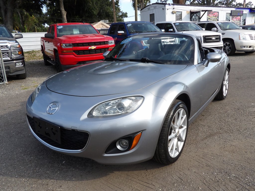 2010 Mazda MX-5 Miata Grand Touring Hard Top's photo