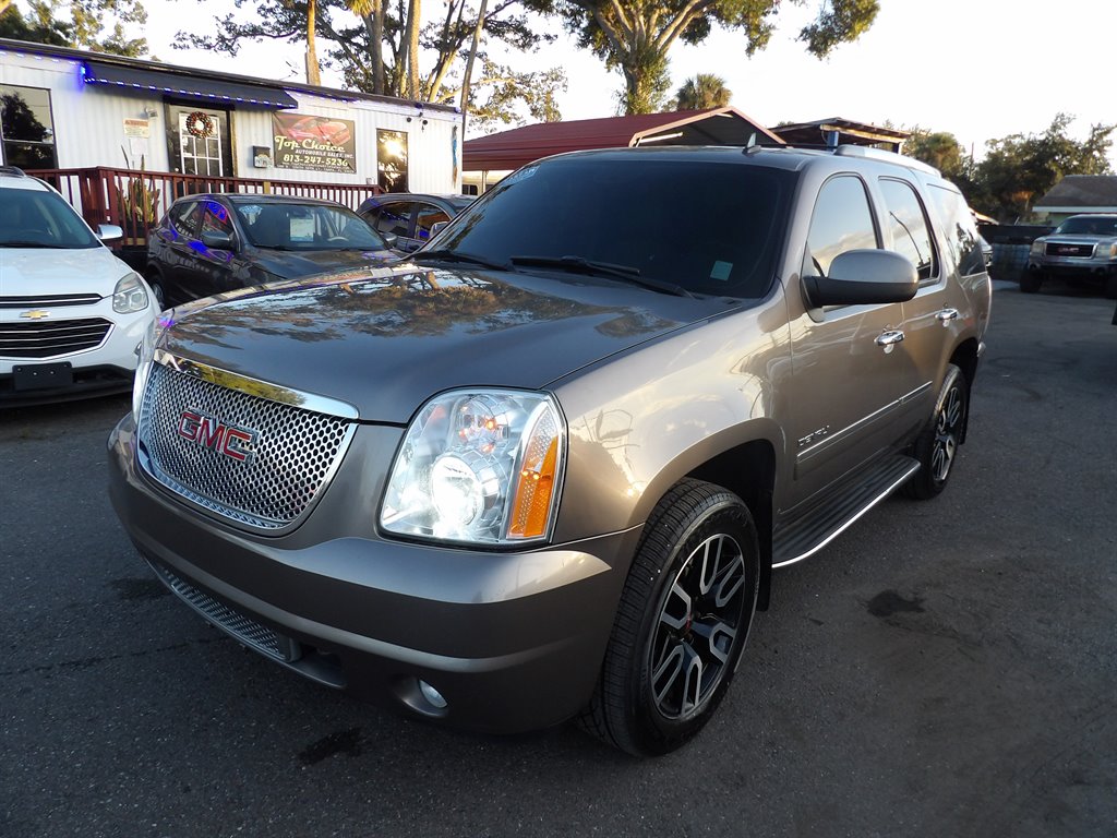 2013 GMC Yukon Denali's photo