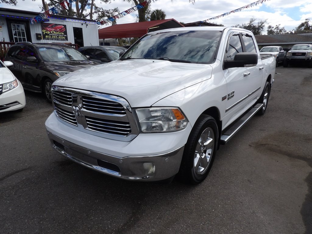 2015 RAM Ram 1500 Pickup Big Horn/Lone Star