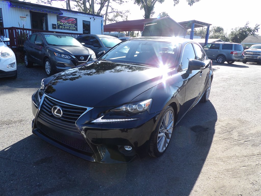 2015 Lexus IS 250's photo