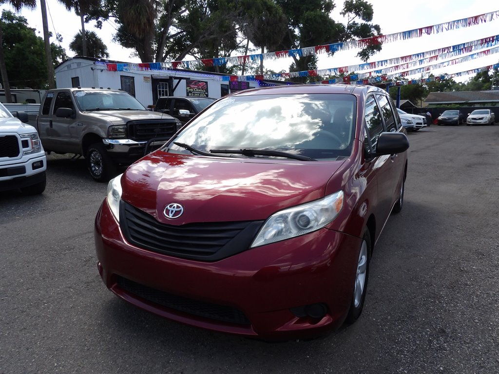 2011 Toyota Sienna Base