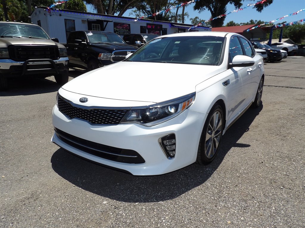 2018 Kia Optima S AT's photo