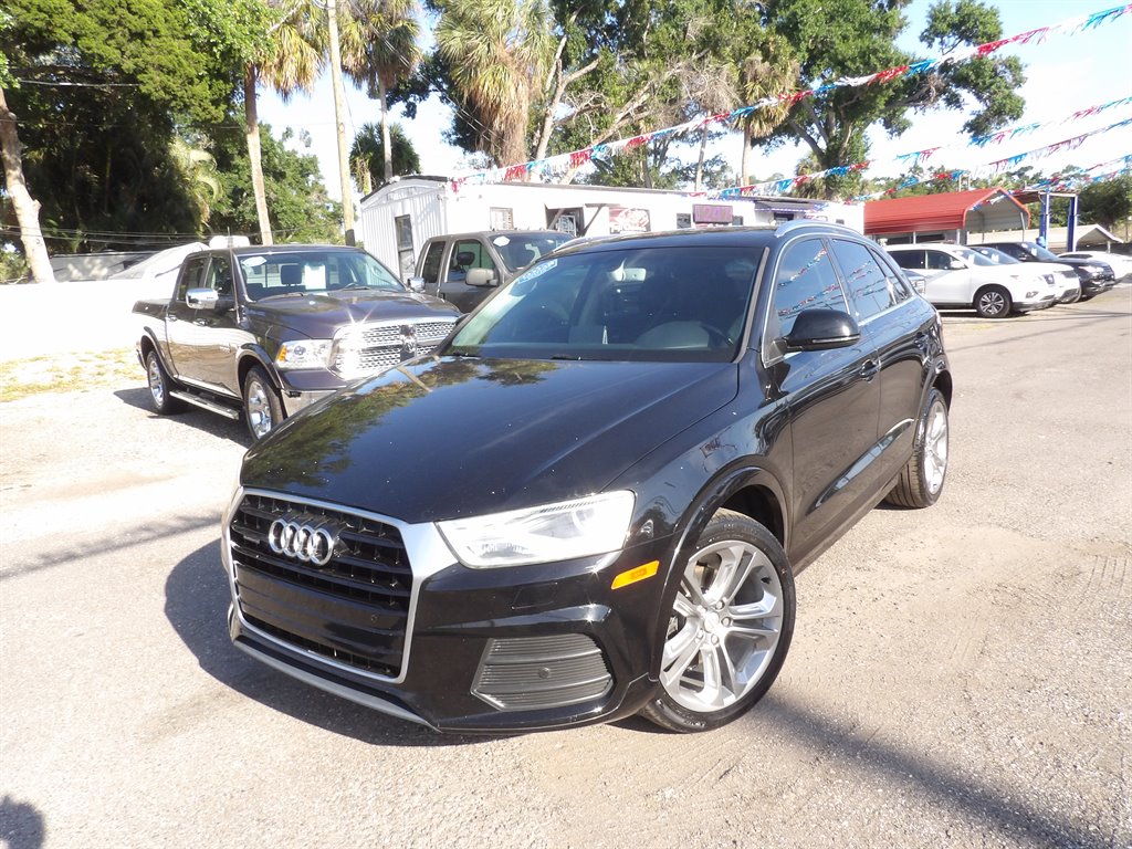 2016 Audi Q3 2.0T quattro tiptronic Premium Plus's photo