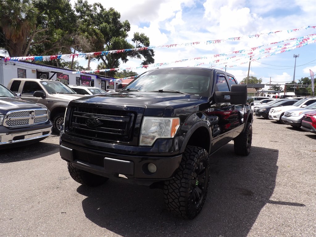 2013 Ford F-150 FX4 4x4 SuperCrew 145-in's photo
